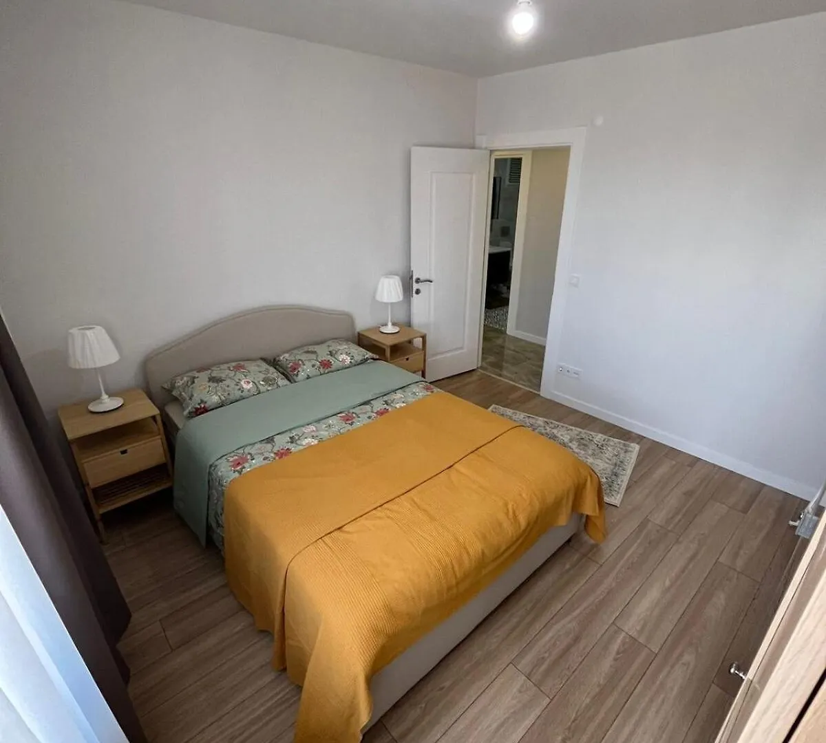 Istanbul Bostanci Luxury 2 Bedroom Apartment With Pool