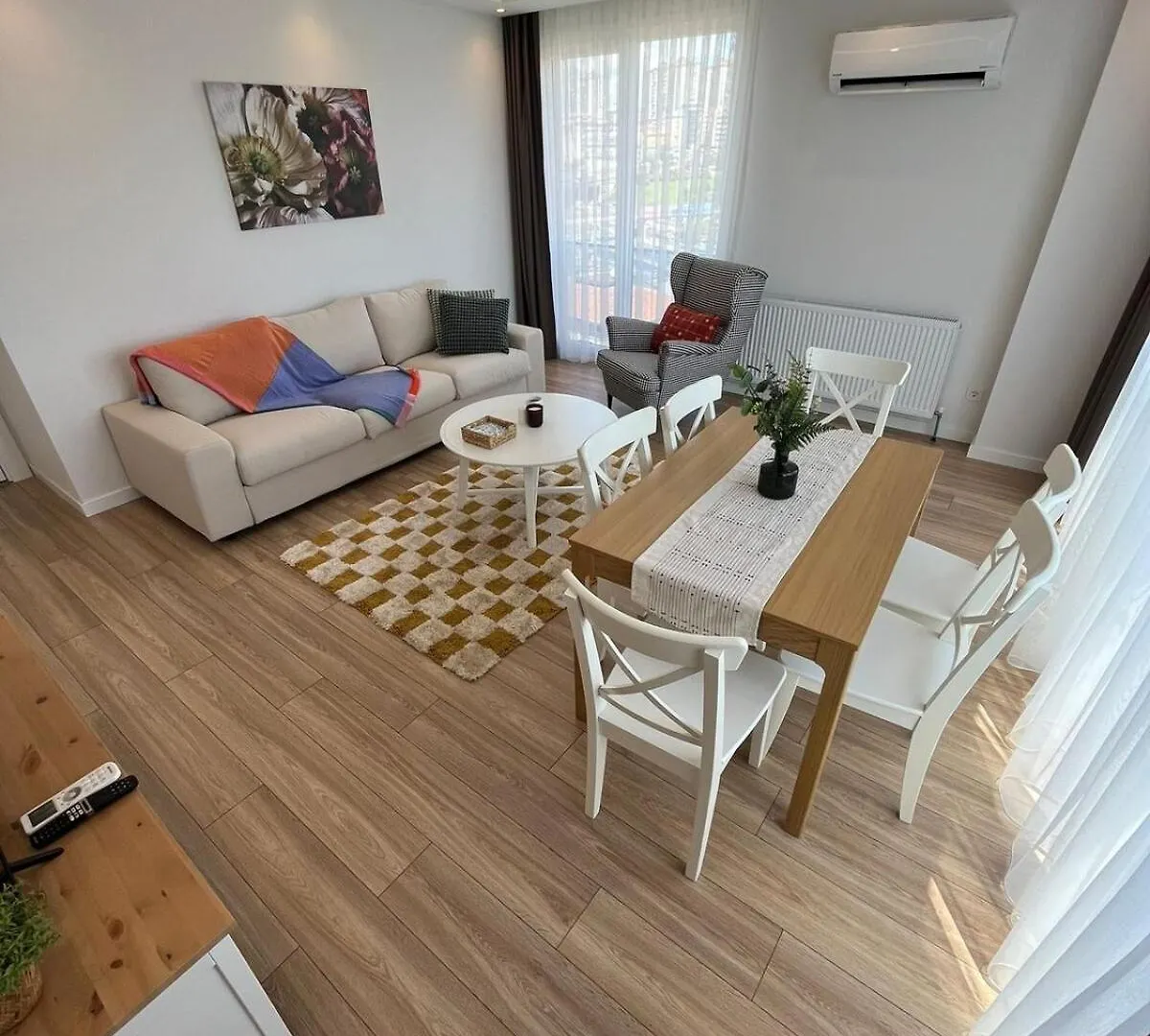 Istanbul Bostanci Luxury 2 Bedroom Apartment With Pool